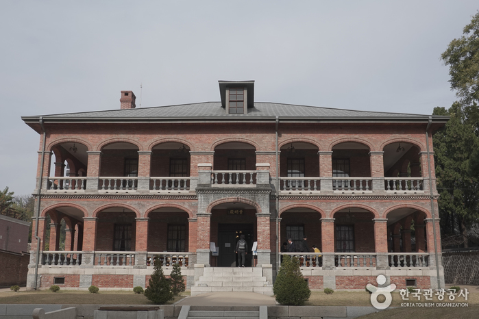 Jungmyeongjeon Hall Seoul