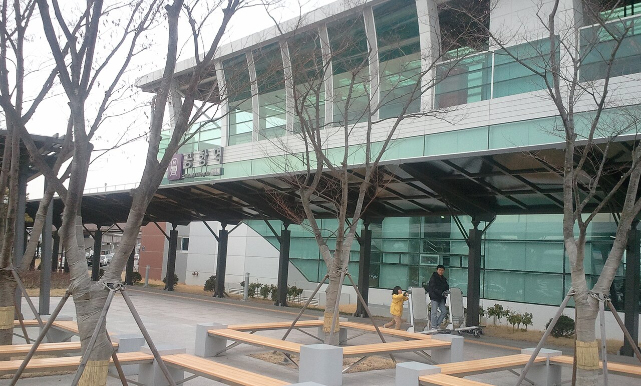 Elevated Gimhae International Airport light-rail station